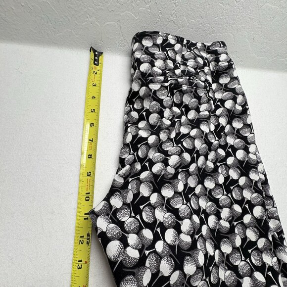 IZOD Women Golf Bermuda Shorts Tee with Ball Print Sz 12 Black White Sports 45-1 - Picture 8 of 9